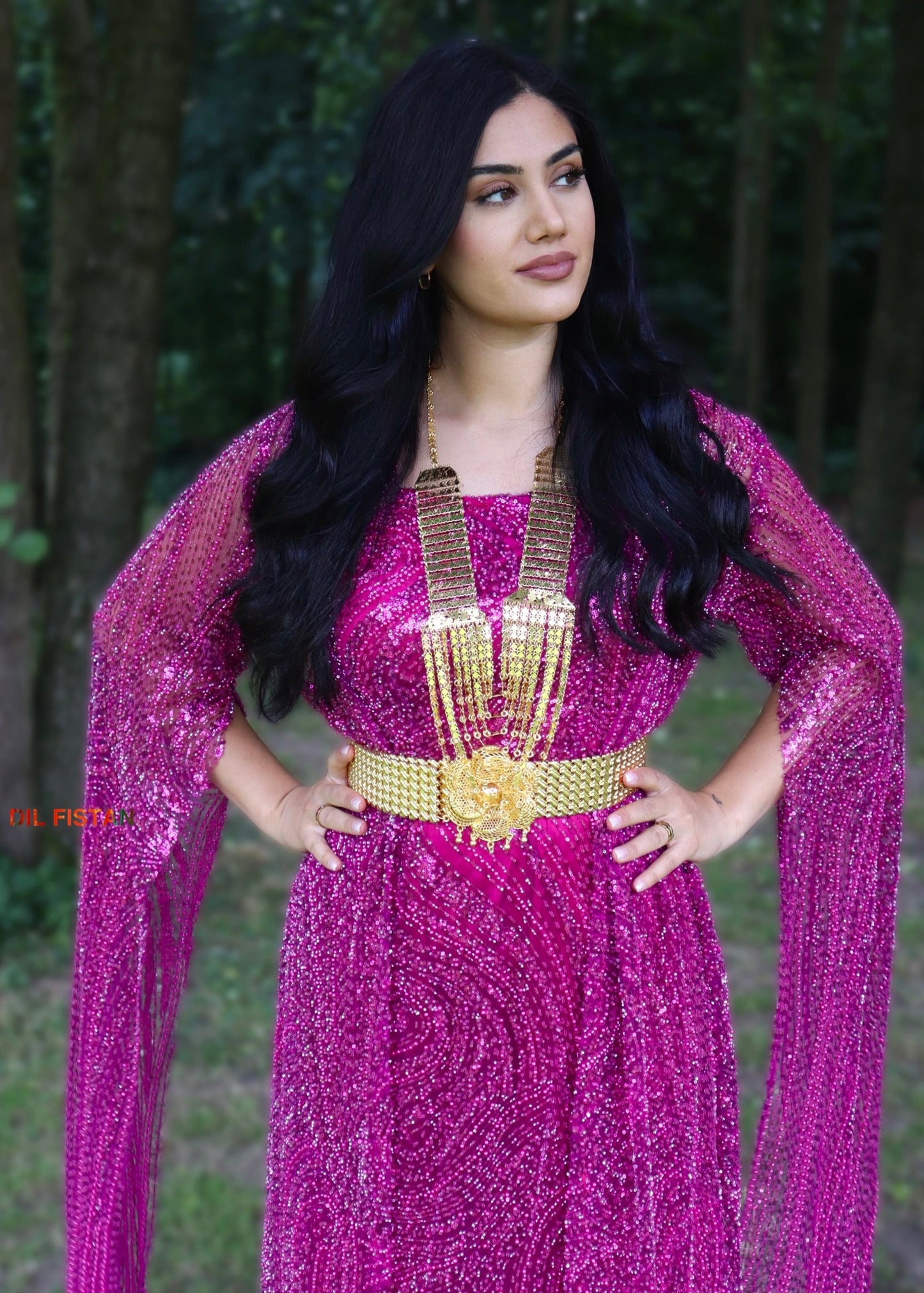 Riha - Necklace and Earrings