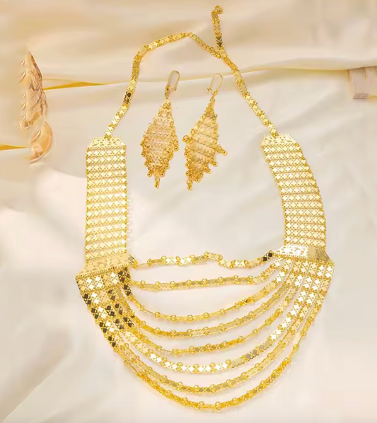 Riha - Necklace and Earrings